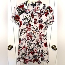 Lulu's button front, floral print dress — sz SMALL