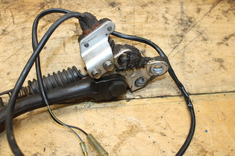 91-93 YAMAHA FZR1000 SUPORTE DE CHUTE LATERAL COM SENSOR BB339 - Imagem 2 de 4