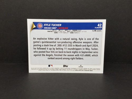 2025 Topps COSTCO Flagship #42 Kyle Tucker, Chicago Cubs - Base Card - Picture 2 of 2