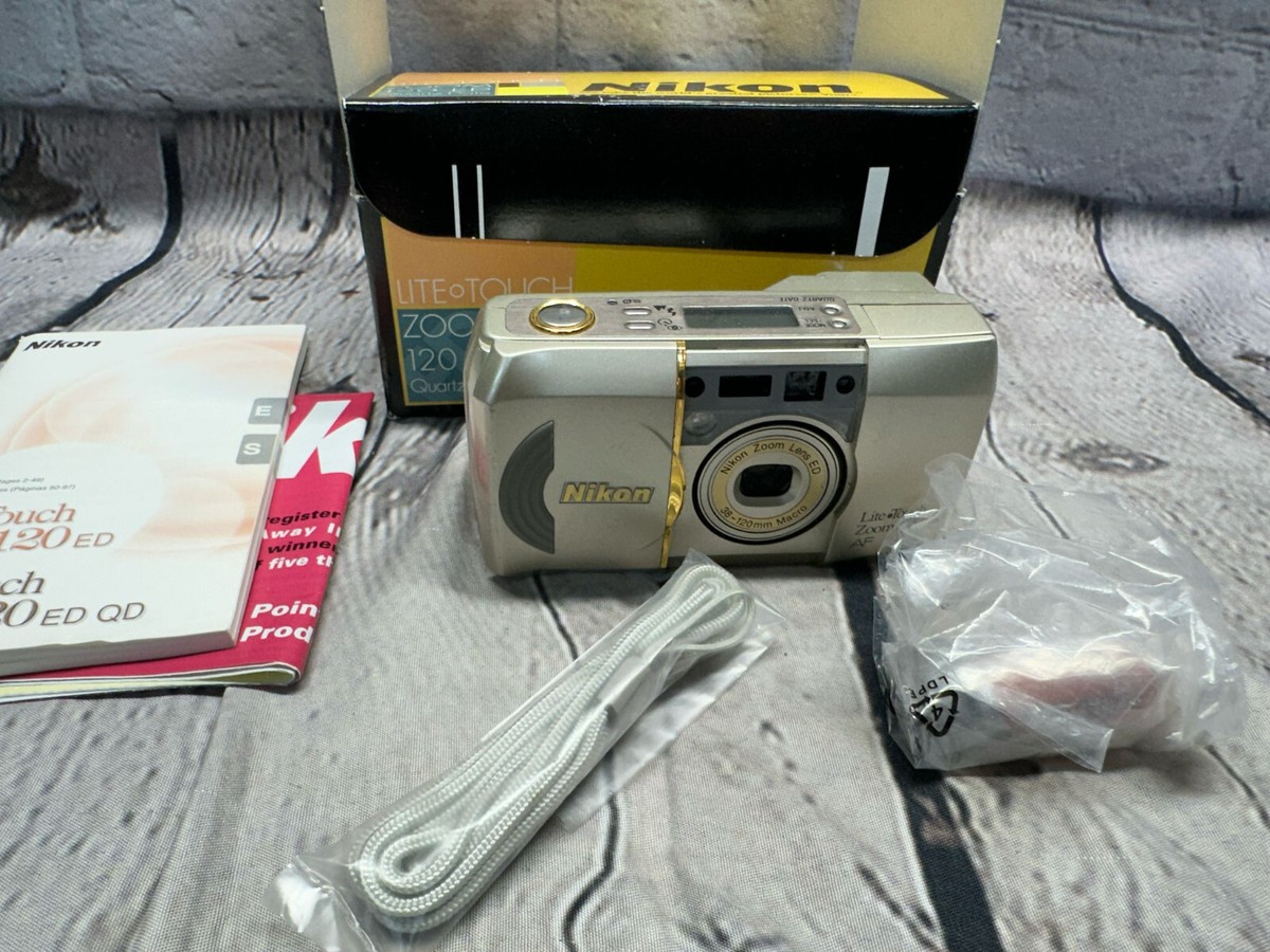 ニコン　ZOOM120ED AF Lite Touch Nikon Lite Touch Zoom 120 ED AF 35mm Point & Shoot Analog