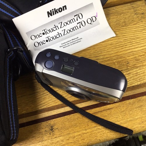 Nikon One Touch Camera Zoom 70 AF 35mm Film 38-70mm Point & Shoot With Case - Picture 13 of 13