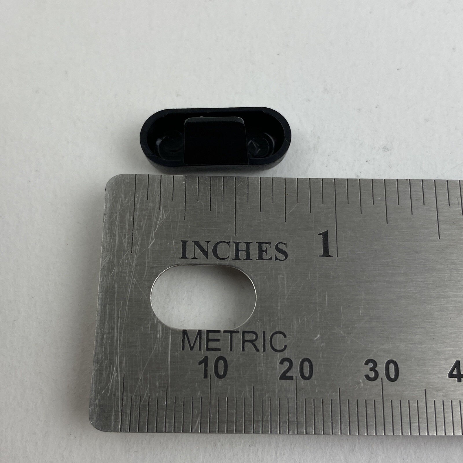 MercedesBenz C W203 Front Central Stiffening Cap A2039880135 Genuine