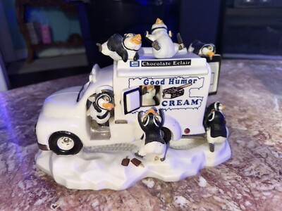 FRANKLIN MINT 'In the Good Old Summertime' Fine Porcelain Figurine Music Box