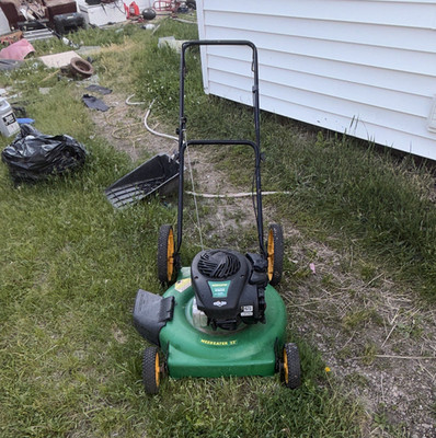 Weed Eater 22 in Gas Walk-Behind Lawn Mower, Cable Start, Rotary Blade