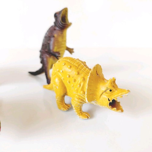 Small Dinosaur Plastic Figures Assorted Mixed Lot of 6 Toys | Vintage - Bild 4 von 10