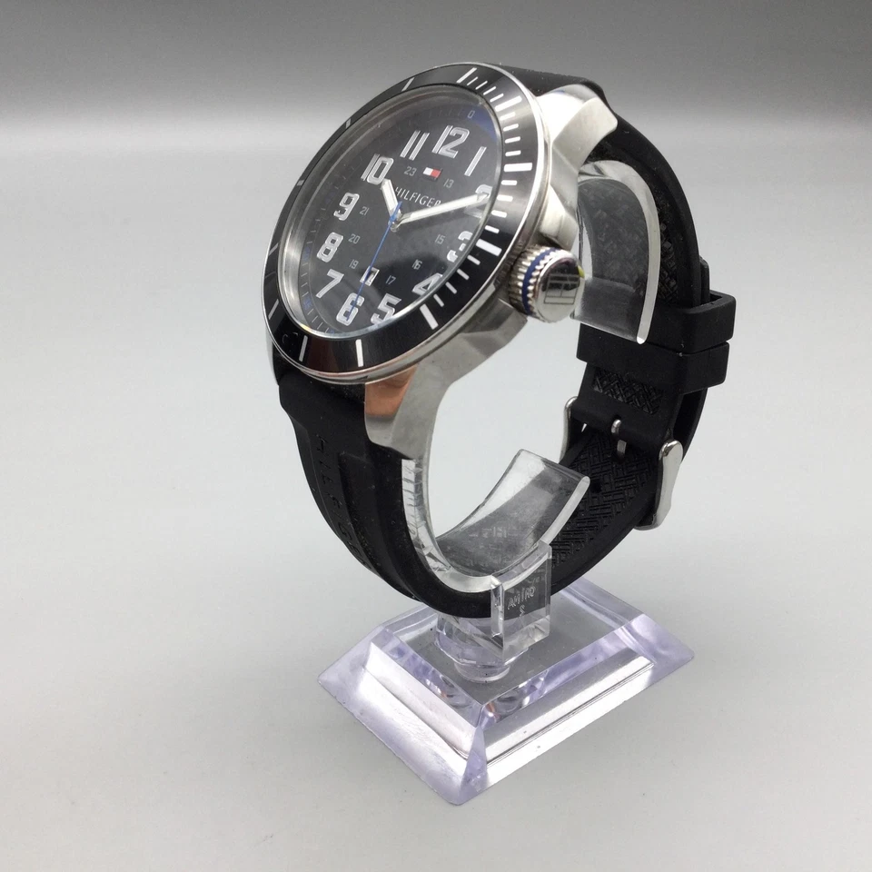 Tommy Hilfiger Reloj Hombre 46mm Esfera Negra Fecha TH 2.1.27.1730 Batería Nueva Foto 4 de 4