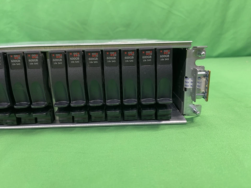 DOT HILL 24 Bay 2.5 SAS Array Chassis AssuredSan DBB + Controller 12gb/s DISKLES - Image 4 of 4