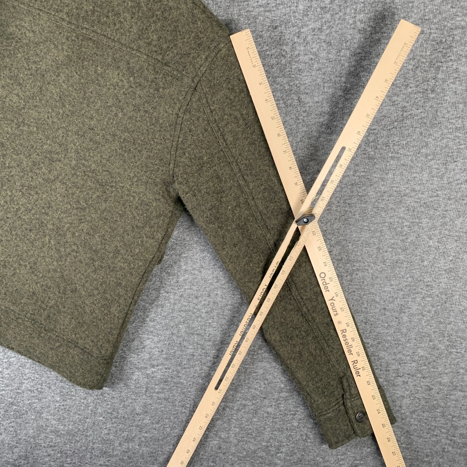 Flint and Tinder Jacket Men Small Boiled Wool Station Huckberry Olive Green - product detail image 11