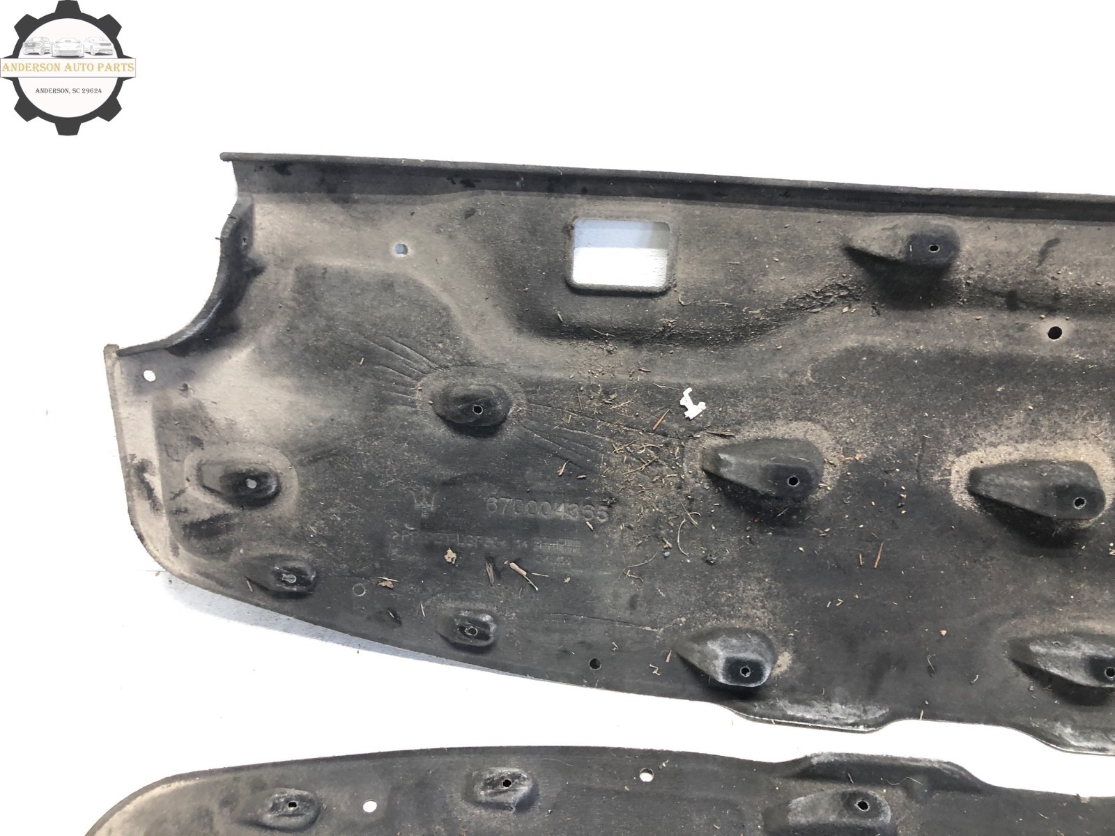 2014-2017 MASERATI GHIBLI LEFT RIGHT SIDE UNDER BODY SPLASH SHIELD OEM
