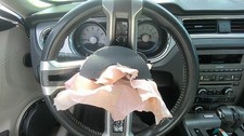 Mustang  2010 Steering Wheel 32264912