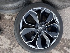 MK4 Renault Clio 17" Alloy Wheel & Tyre