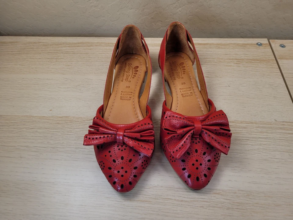 Spring Step Bowtiful Ballet Flats Shoes Red Womens Size 39 EU 8.5 US - Image 4 of 4