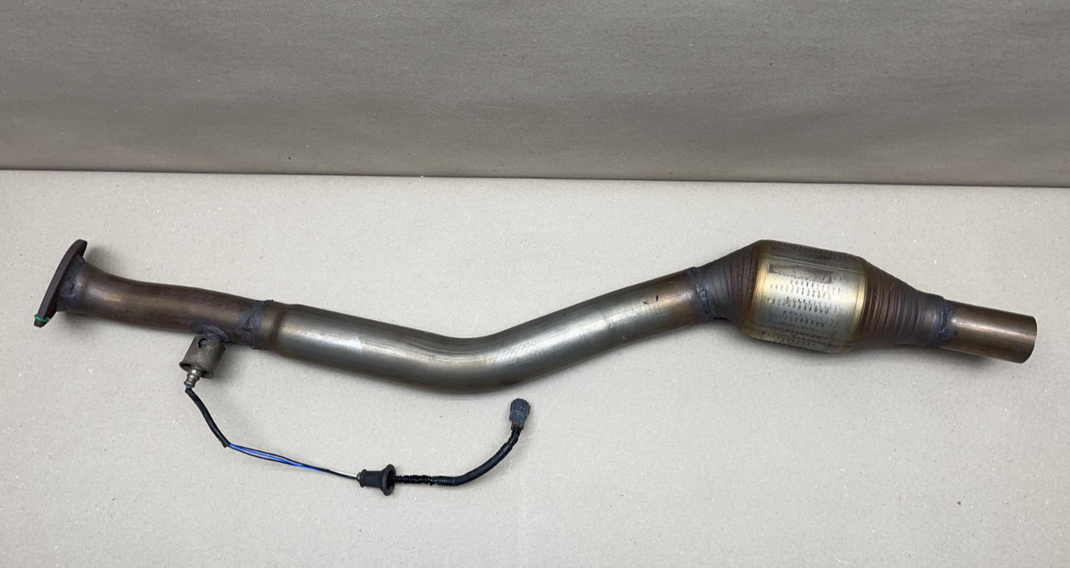 06-13 LEXUS IS250C IS250 FRONT EXHAUST PIPE CUTOFF LEFT SIDE OEM 17410-31G50