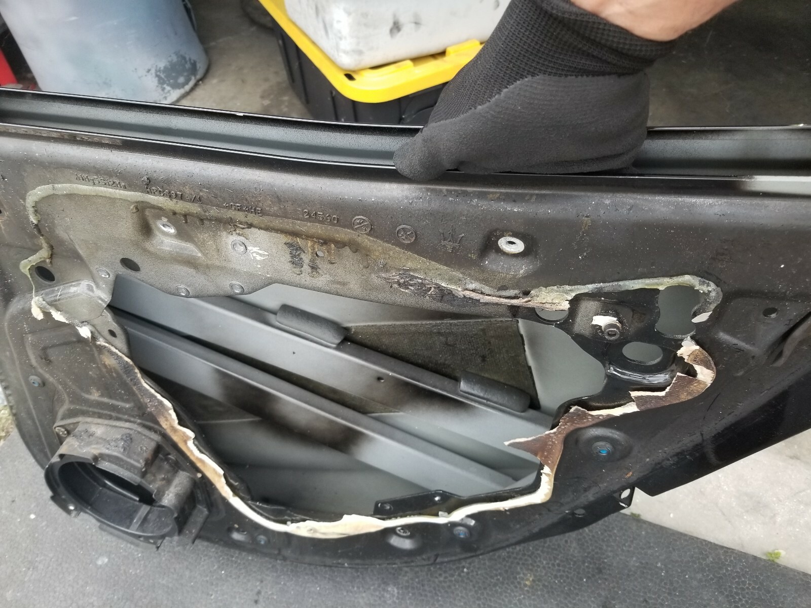 Rear Right Door Shell Black Nero  673008061 OEM Maserati Ghibli 2014 2015 