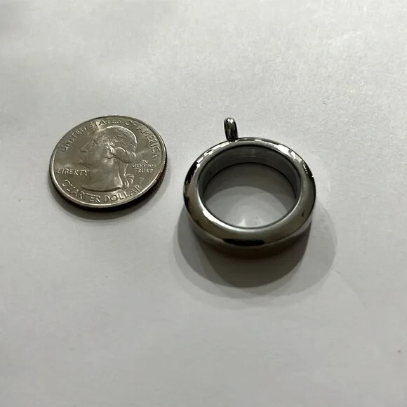 Authentic Origami Owl Medium Silver Hinge Locket … - image 4