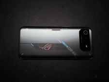ASUS ROG Phone 6D 12GB RAM 256GB Storage Snapdragon 8 Gen1