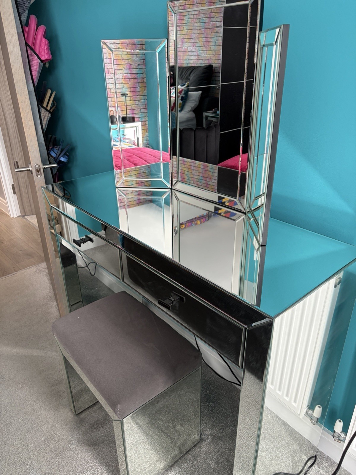 Mirrored Dressing Table Stool & Mirror