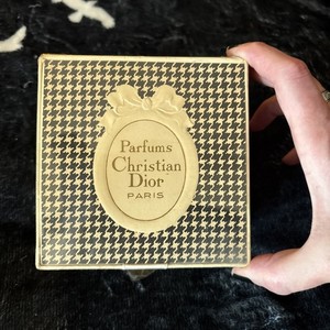 Vintage Christian Dior -Miss Dior - Dusting Powder- 8 Oz -NIB and sealed