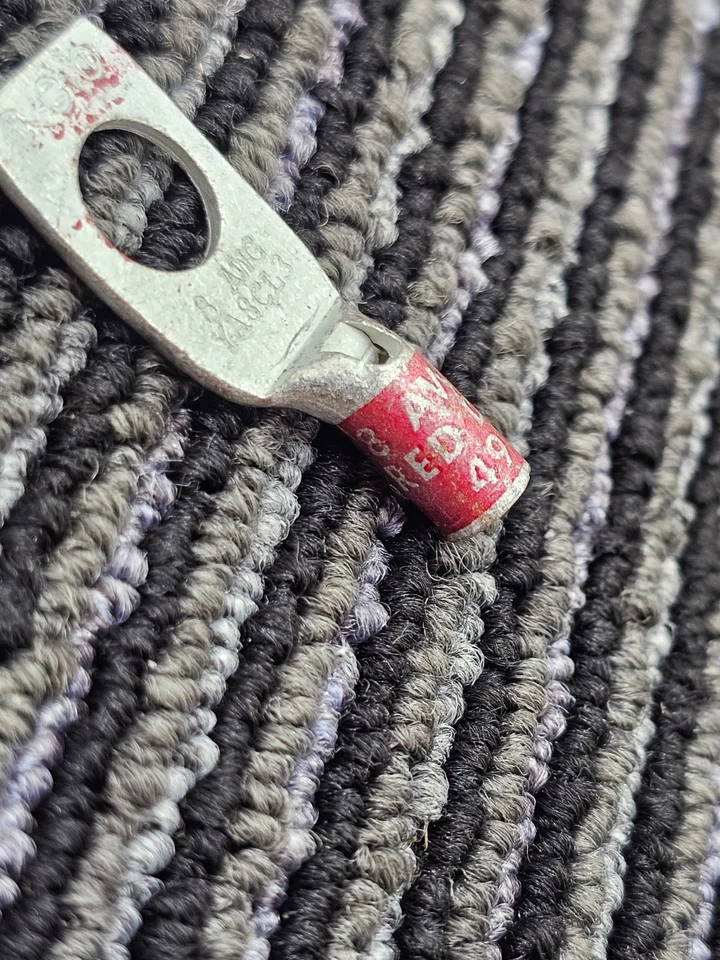 (QTY 37) YA8CL3 Compression Terminal, 8/0 AWG, fits Burndy - Image 4 of 4