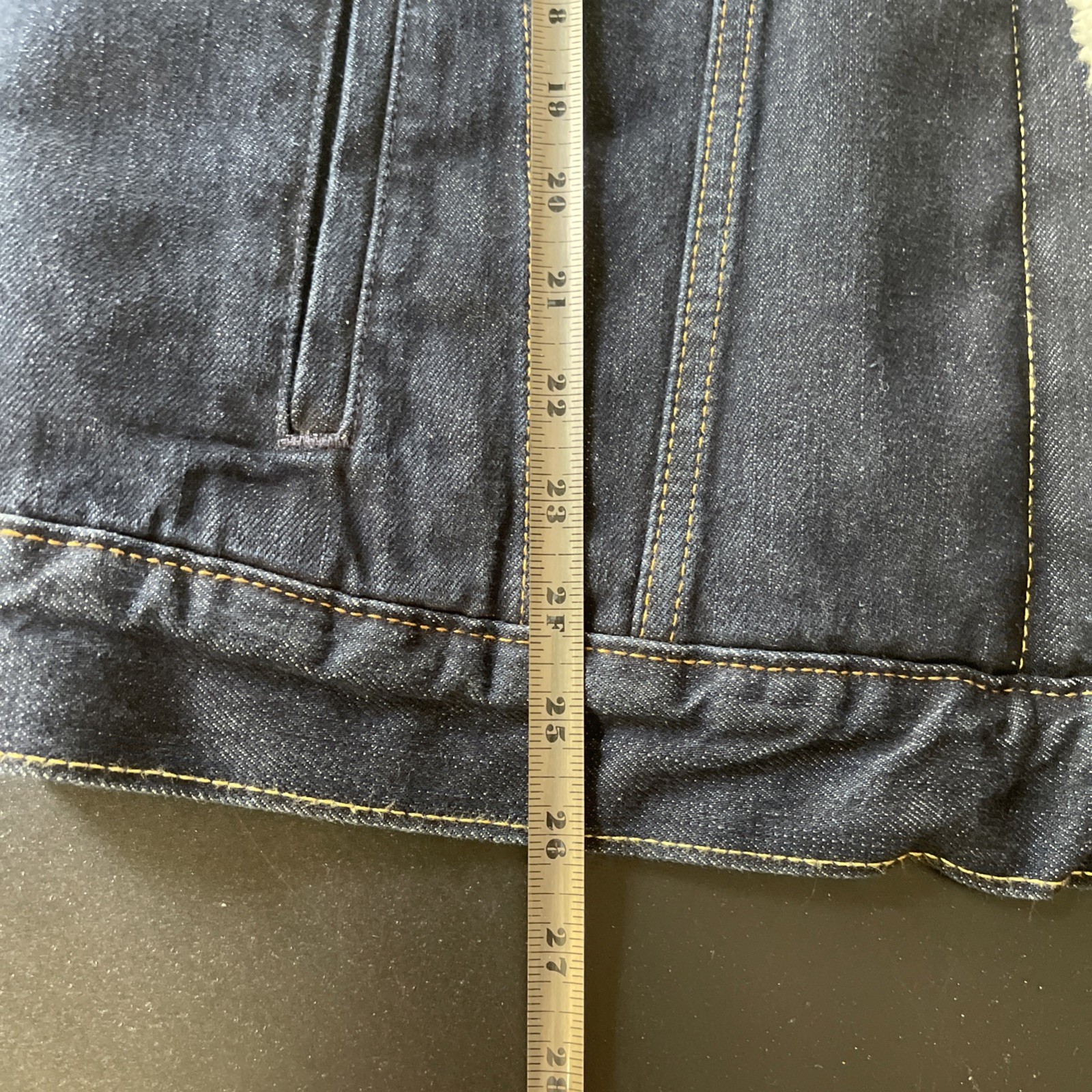 Picture 18 of 24