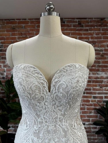 Stella york 6979 Wedding dress size 12, ivory - Picture 3 of 6