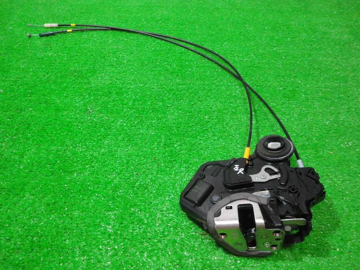 TOYOTA WISH ZNE14G ZNE10G Genuine Door Latch Lock Actuator Rear
