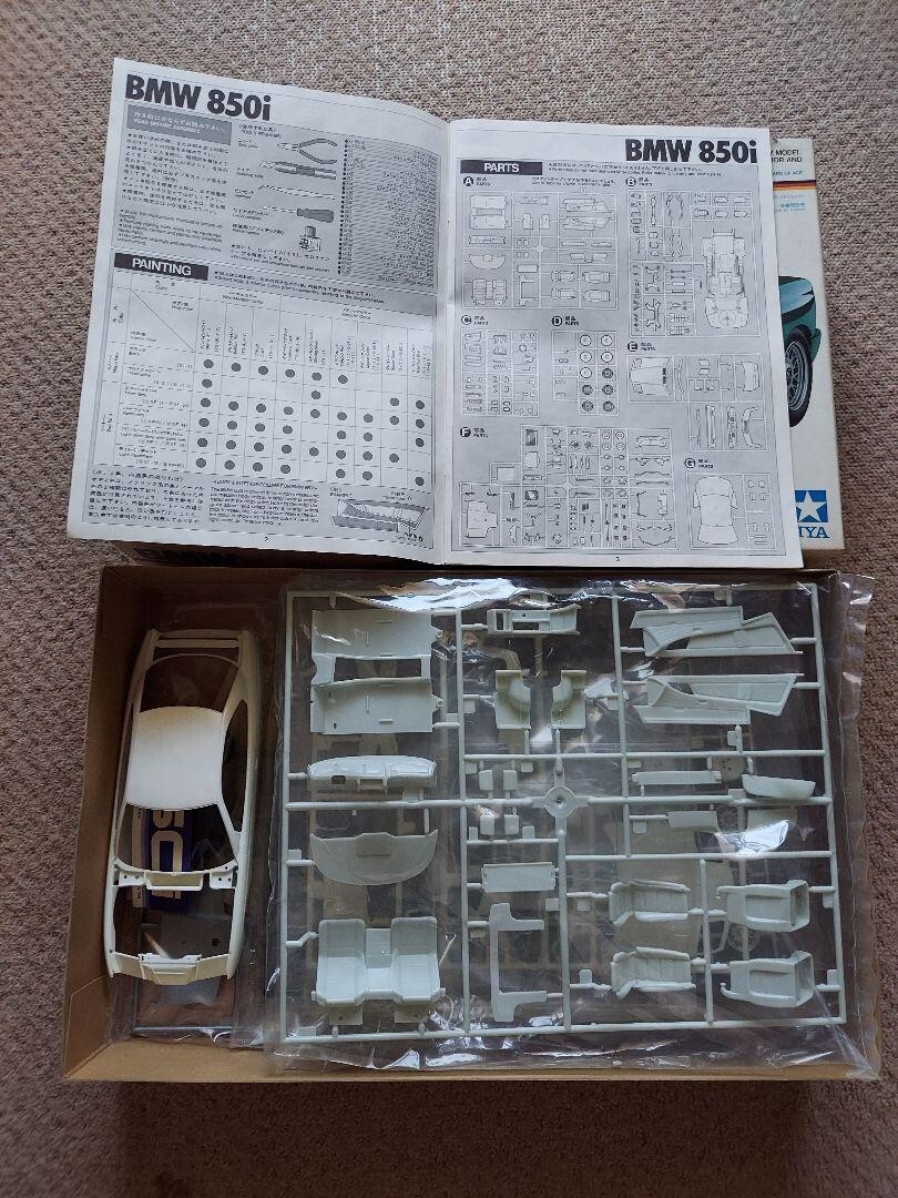 Tamiya BMW 850i プラモデル 1/24 BMW 850i 1/24 Sports Car Series 103 17705 figure Model Kit