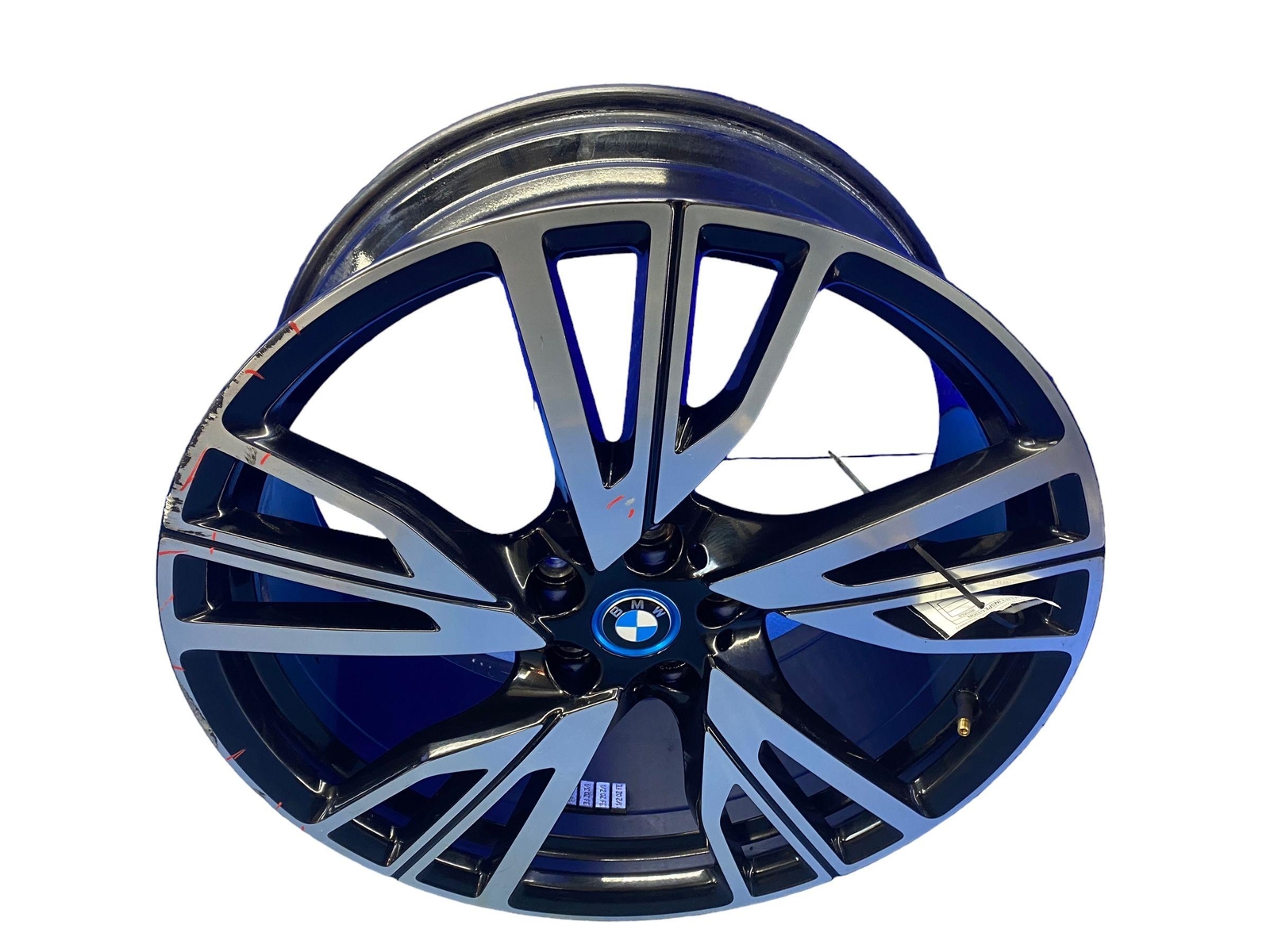 2014-2020 BMW I8 20X8.5 FRONT RIGHT SPOKE DIRECTIONAL ALLOY WHEEL RIM *CURB RASH