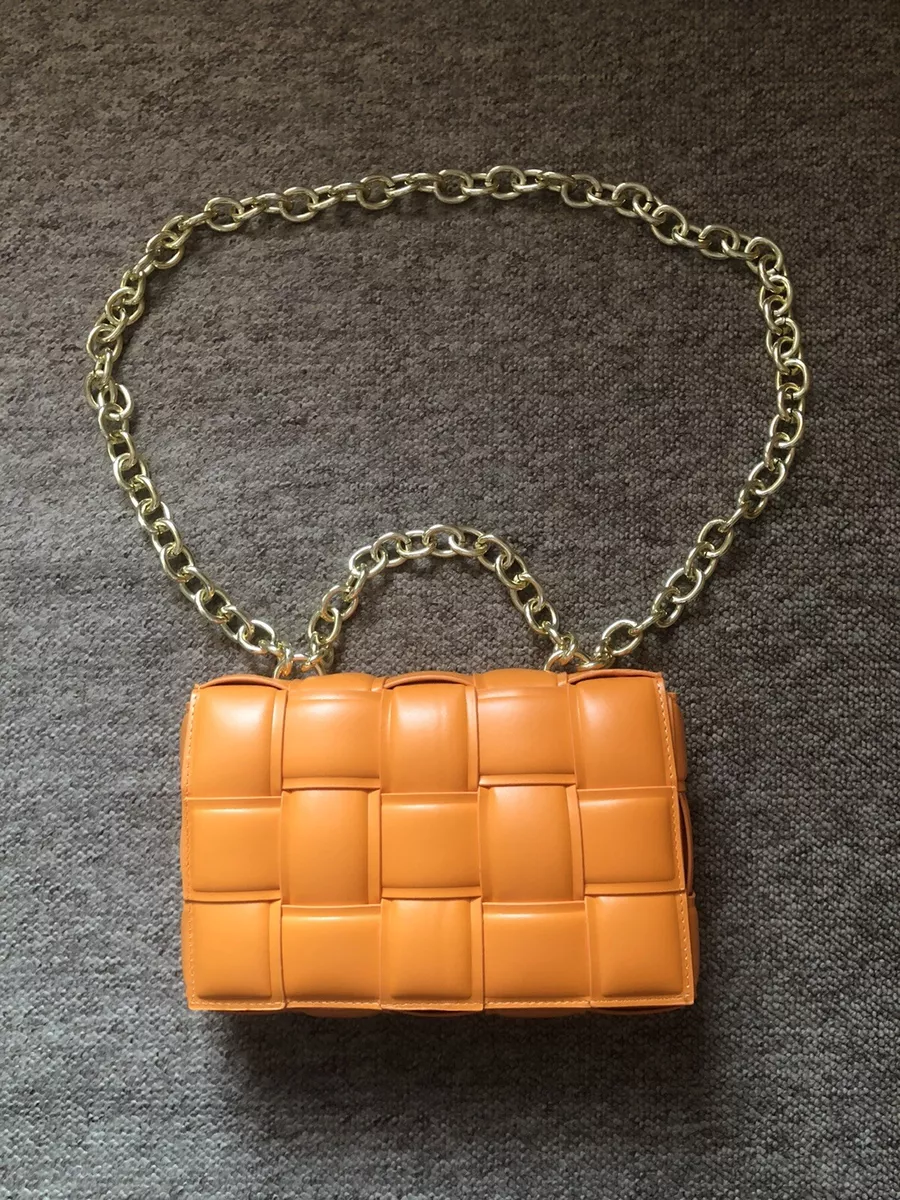 Short chain shoulder bag sale