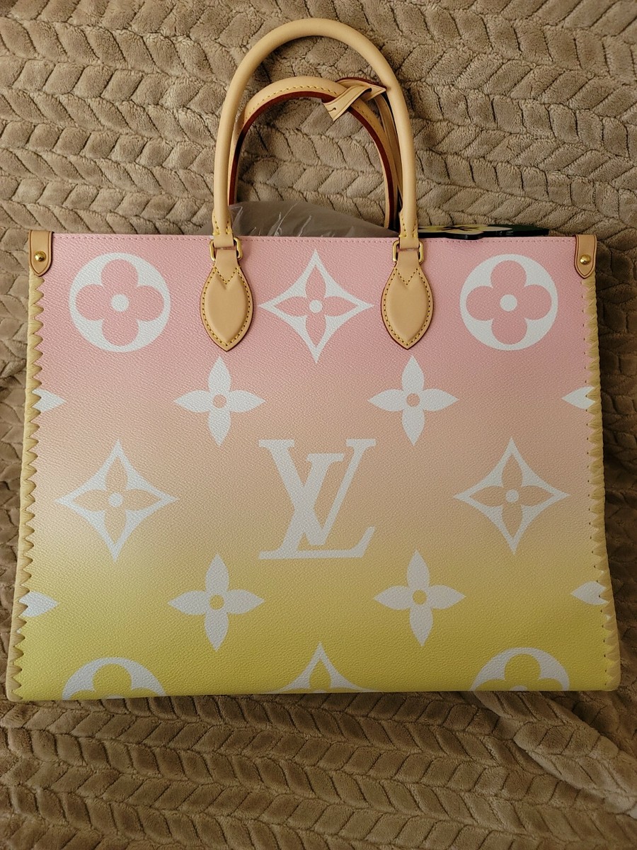 Louis Vuitton OnTheGo GM By the Pool Miami Resort Bag Giant