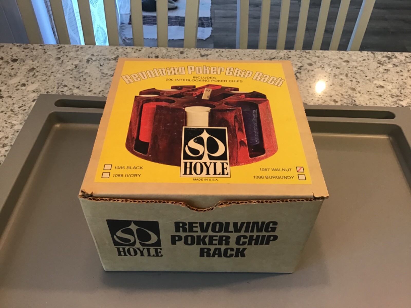 Vintage HOYLE Revolving Walnut Poker Chip Rack w/Poker Chips in