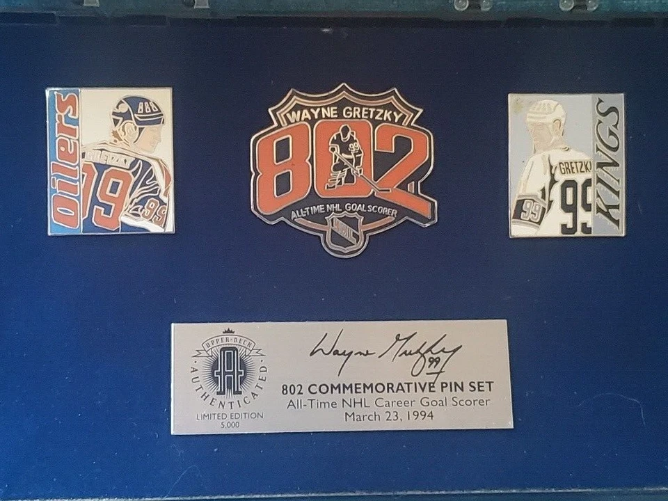Juego de pines conmemorativos Upper Deck Wayne Gretzky 802 Foto 3 de 4