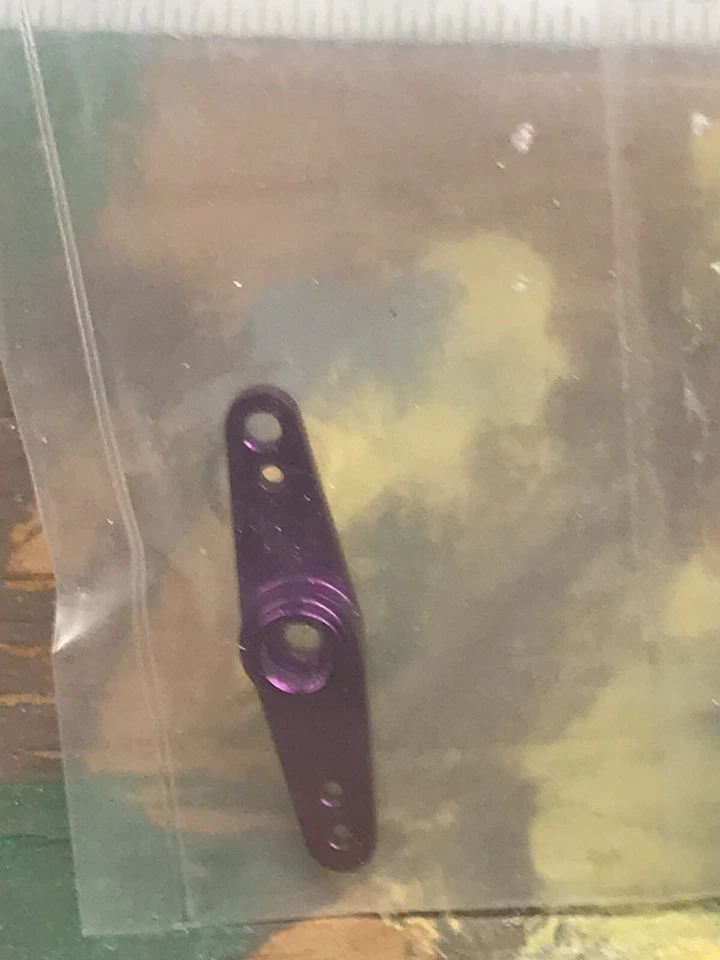 Dynamite DYN2567 Machined Aluminum Servo Arm: HRC Purple NewInPack USA Shipped - Image 2 of 4
