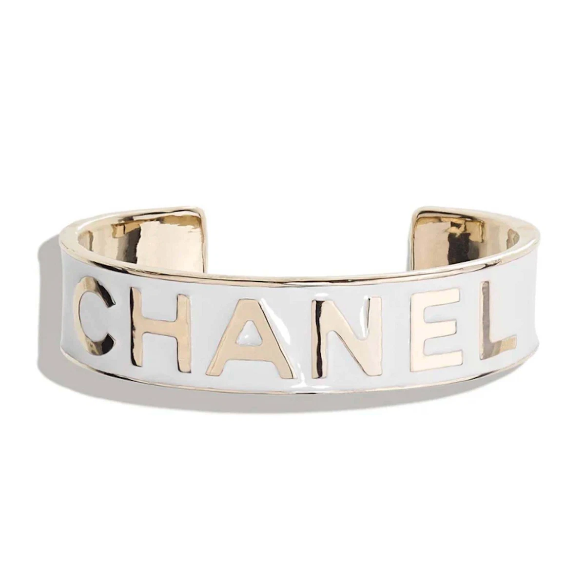 Chanel - Authenticated CC Bracelet - Silver Plated Silver for Women, Very Good Condition