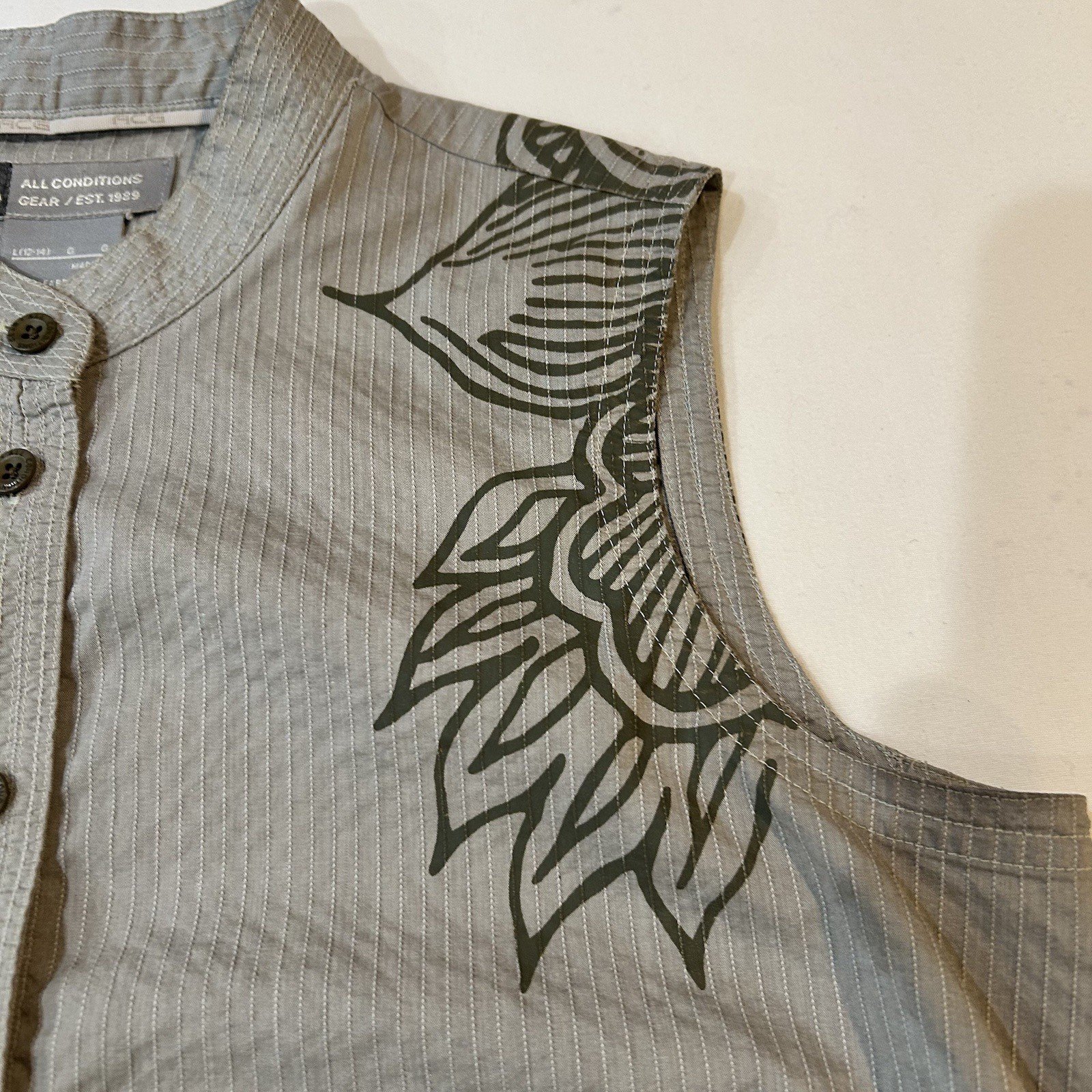 Vintage 2000s Nike ACG Sleeveless Button-Up Flowers Print Shirt Gray Green Sz L thumbnail 9