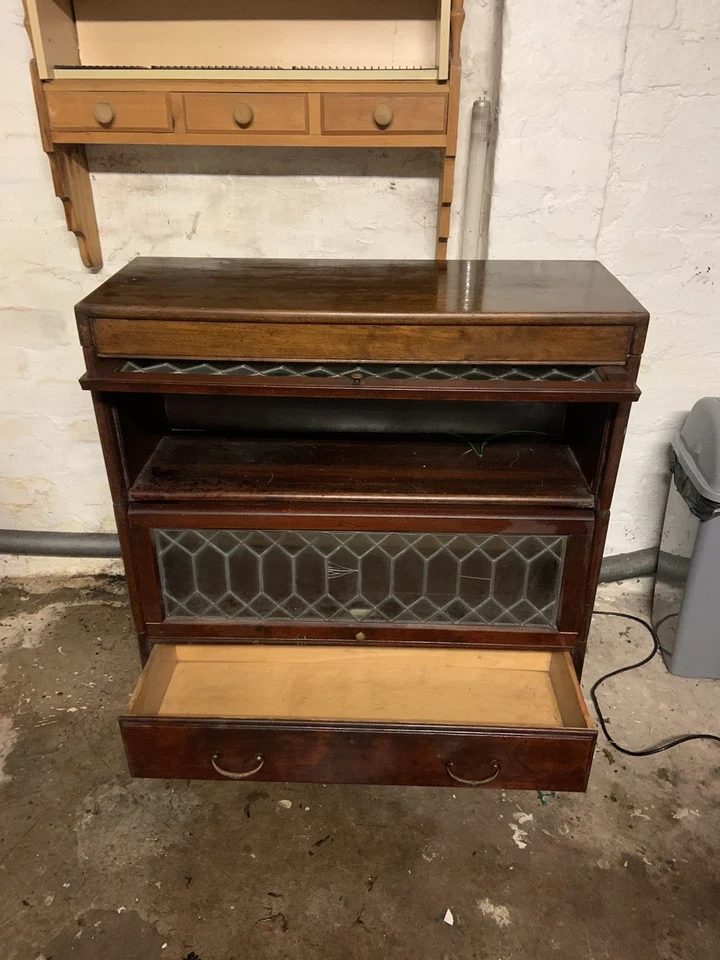 Globe Wernicke - Image 4 of 4