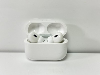 Apple AirPods Pro 2nd Gen USB-C MagSafe Case Noise Canceling Earbuds