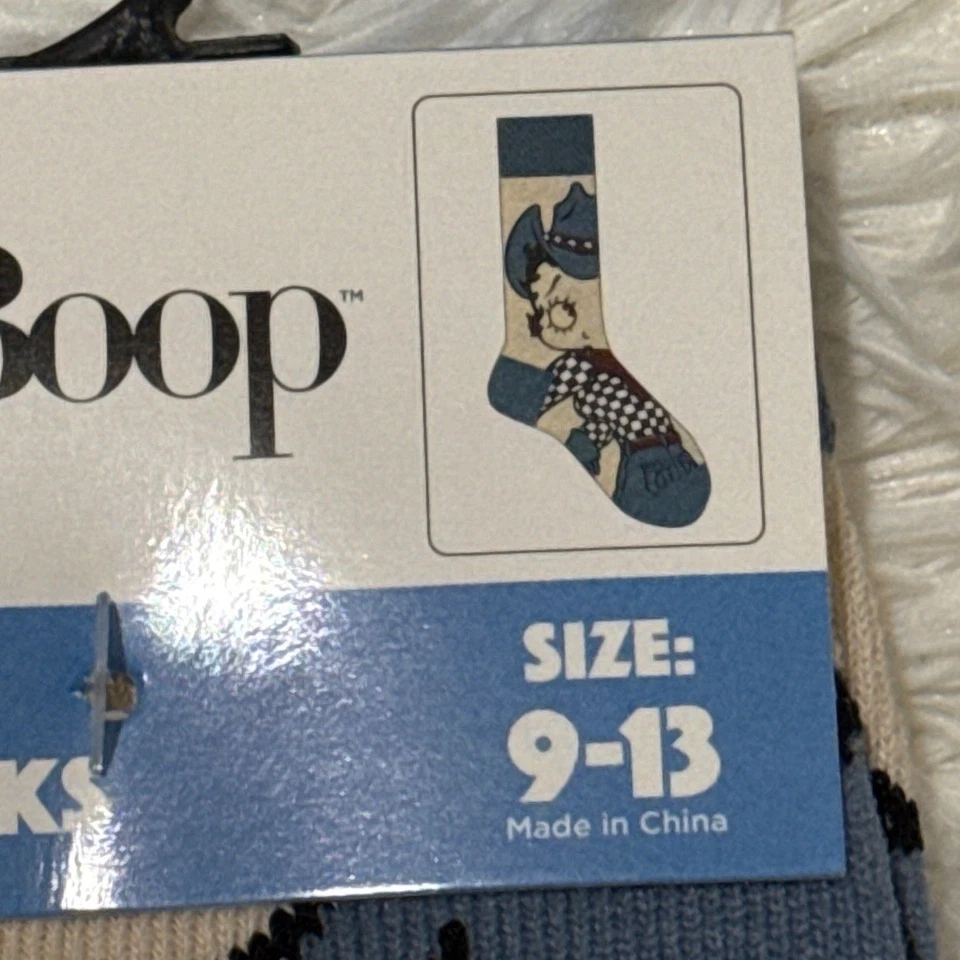 NUEVO Paquete de 3 pares de calcetines Betty Boop Crew personajes retro gráficos cómics novedad Foto 4 de 4