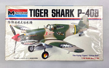 Monogramma 6803 1:48 Tiger Shark P-40B sigillato in fabbrica vintage 1973 -039-