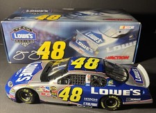 NASCAR Action Jimmie Johnson 2005 Diecast 1:24 48 Lowe's Monte Carlo 1/3,660