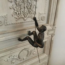 Rock Climbing Man Statue Pendant Resin Background Wall Hanging Decoration