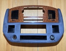 2006-2008 Dodge Ram 1500 2500 Dash Radio Climate Control Bezel Woodgrain Oem
