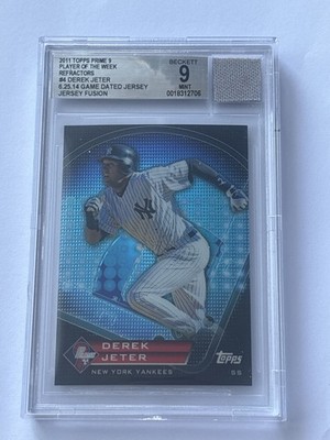 Topps 2011 Prime Derek Jeter Player of the Week Refractors #PNR4 BGS 9