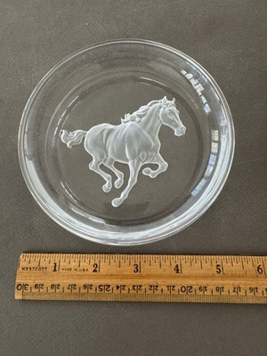HOYA HOUSE BEST GALLOPING HORSE INTAGLIO CRYSTAL WINE CHAMPAGNE BOTTLE COASTER