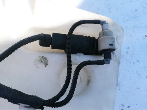 Waschwasserpumpe, Scheibenreinigung  Volkswagen Golf DE1662102-40