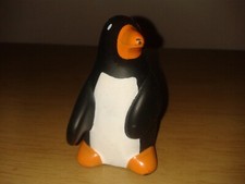 Early 2000's small penquin ornament. Plastic/ceramic .(C20)