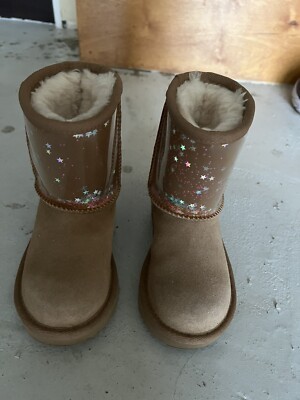 Girls Shoes NIB Hunter Boots 10; NWT Crocs 11; Used UGG boots 9 & Doc Martens 11
