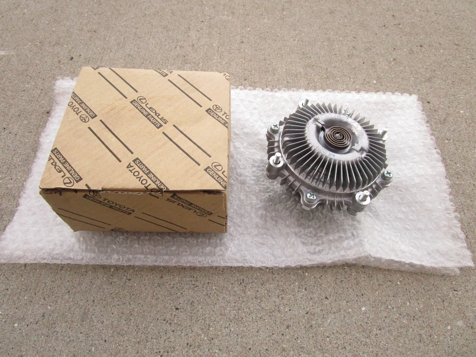 78 - 85 丰田 CELICA 20R 22REC 4ME 发动机冷却风扇夹 原始设备制造商 全新 — 第 3/4 张图片