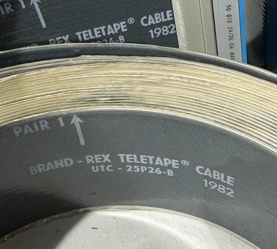 CABLE TELECINTA MARCA-REX CABLE UTC-25P26-B (el color gris o negro puede variar) Foto 3 de 3