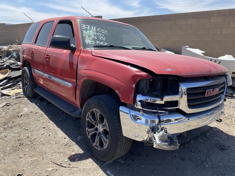 Used Windshield Wiper Motor fits: 2001 Gmc Yukon  Grade A - Image 2 of 4